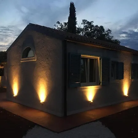 Vila Marco *